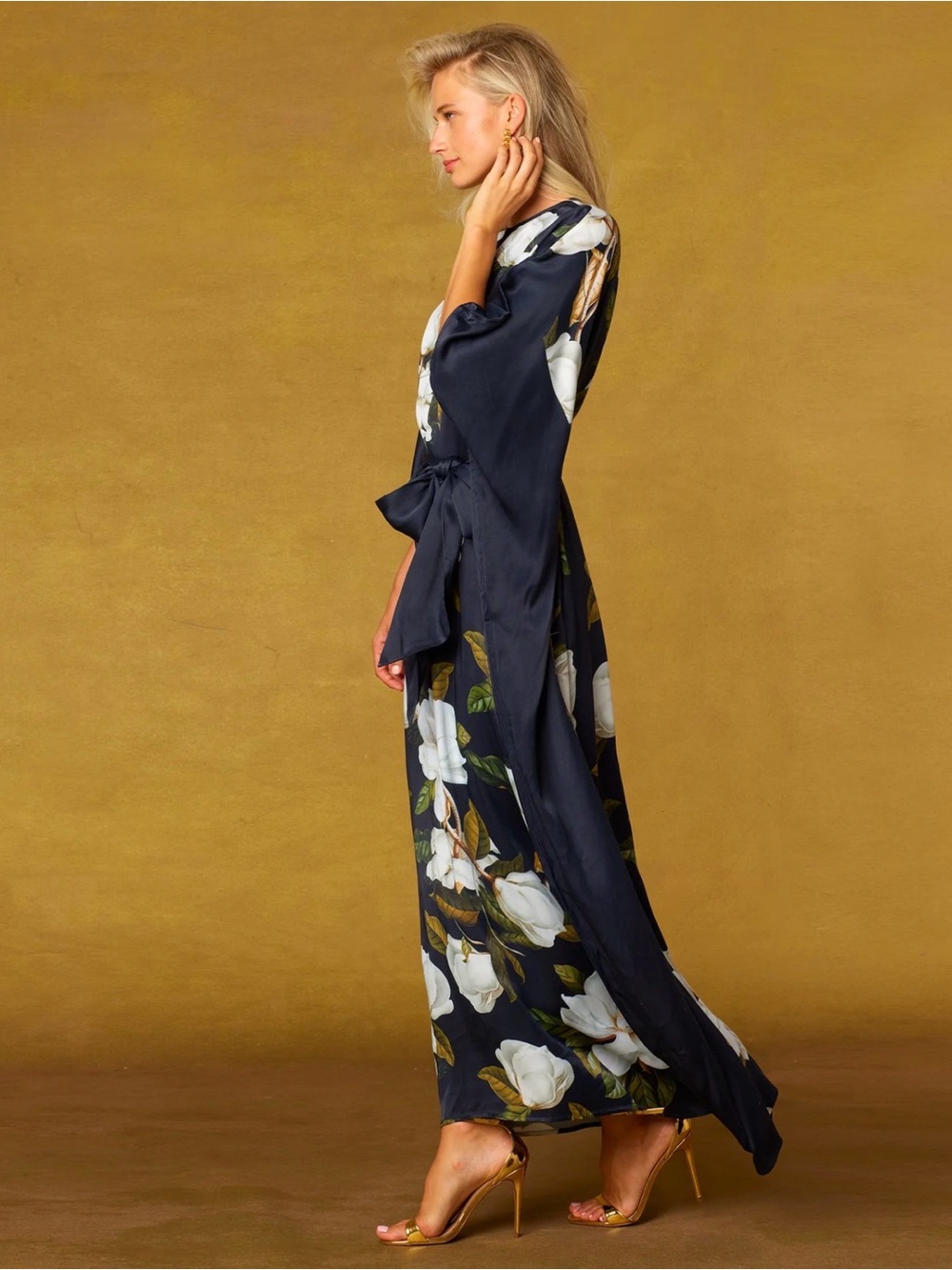 NICOBLU • CAMELLIA BELTED SILK KAFTAN dress - medium navy floral vacation luxe - Picture 5 of 14